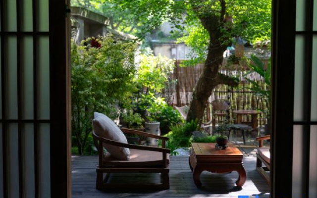 Shanyu · Private Hot Spring Homestay (Dujiangyan Scenic Area Nanqiao)