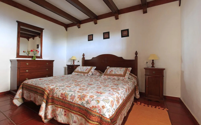 Casa Rural La Oliva by Isla Bonita