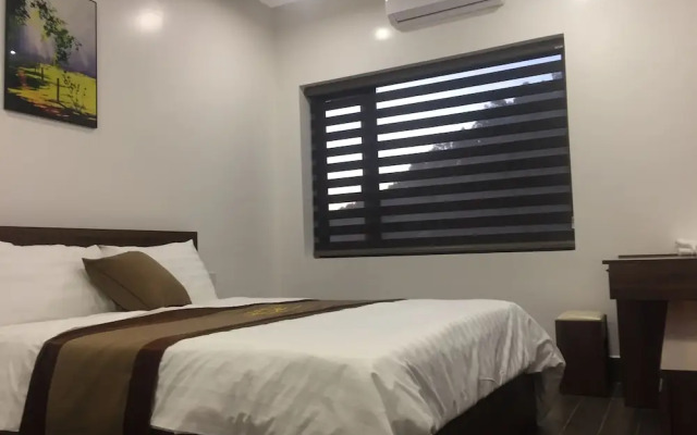Win Win Hotel
