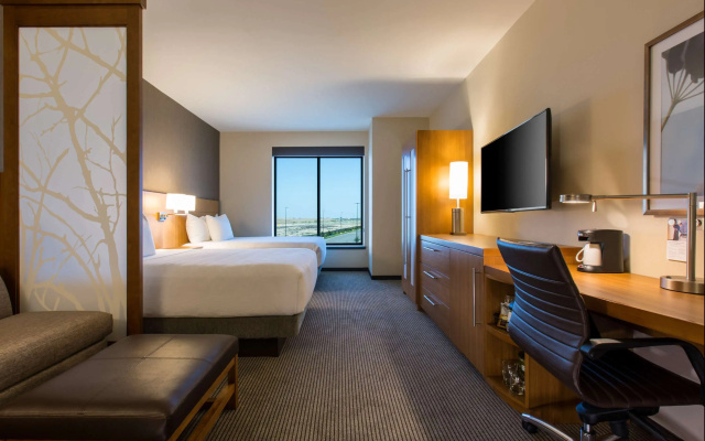 Hyatt Place Delano