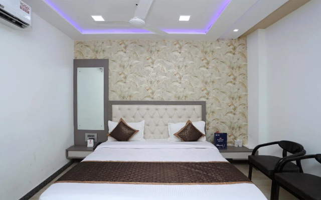 OYO Hotel Vaishnavi Heritage Inn