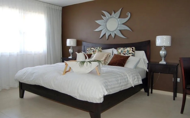 Strand Luxurious Condominiums