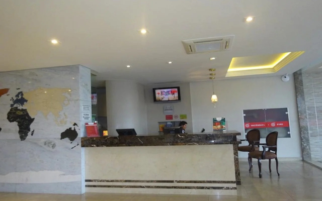 Lizon Curitiba Hotel