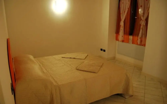 Room in Apartment Agriturismo Rocca Dei Marchesi
