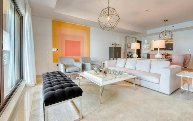 Luxury Palm Apartment With Beach Sea View