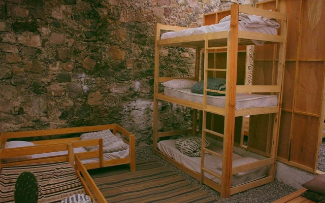 Antigua Hostal