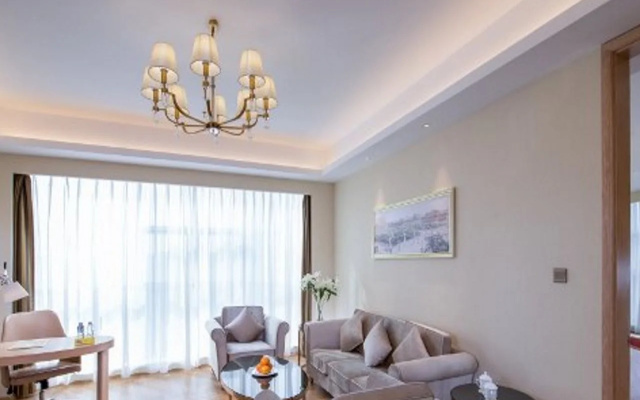 Vienna International Hotel (Chengdu Century City Convention and Exhibition Center Branch)