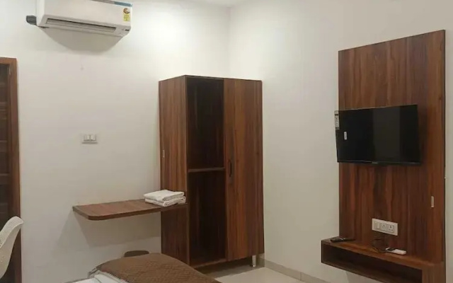 Vaatsalya Rooms