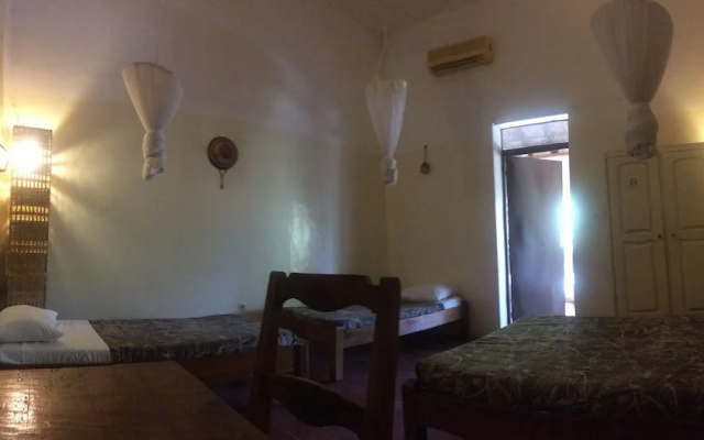 Africa Strike Lodge