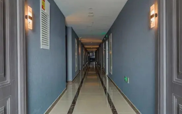Kaidi Man Hotel (Zibobei Railway Station Industrial Vocational College)