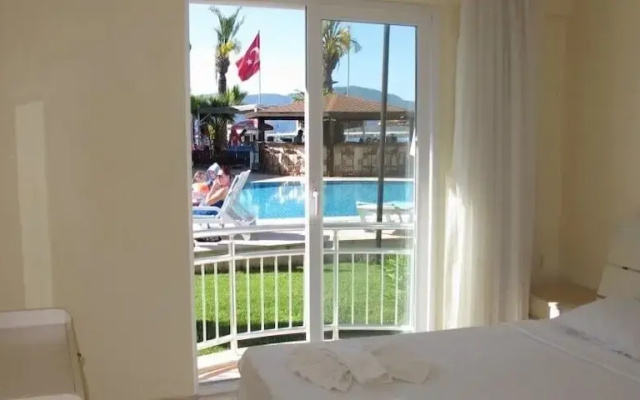 Villa DP03 by JoyLettings