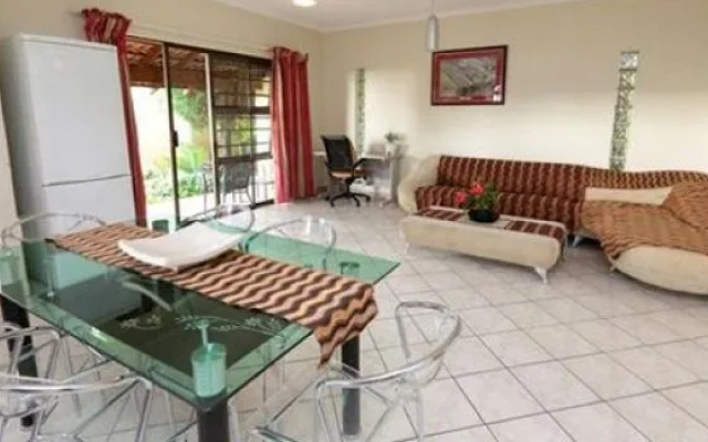 Gutlom Inn Lodge