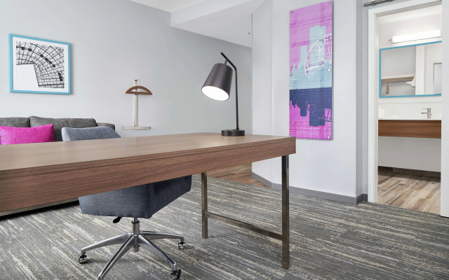 Hampton Inn & Suites Bridgeview Chicago