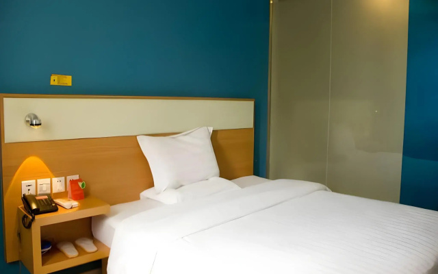 7 Days Inn Guangzhou Shangxiajiu Branch