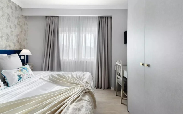 Impeccable 4-bed House in São Domingos de Rana