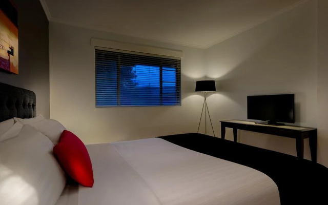Crest on Barkly Serviced Apartments