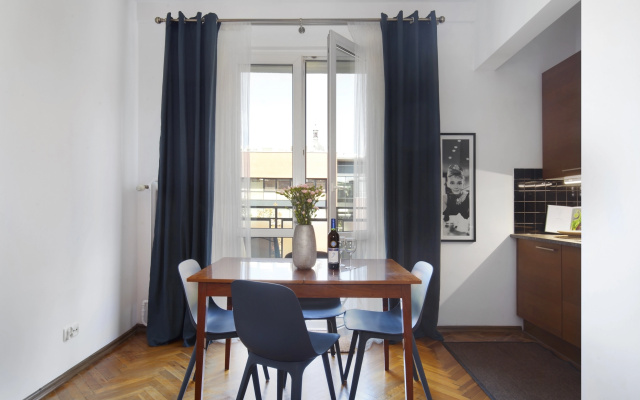 Elite Apartments Rajska One| balcony & city view | CENTER