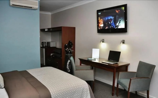 Pastoral Hotel Motel