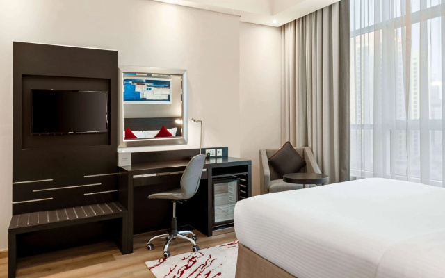 Отель Ramada by Wyndham Dubai Barsha Heights