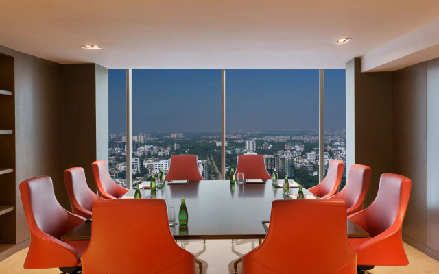 Crowne Plaza Dhaka Gulshan By IHG