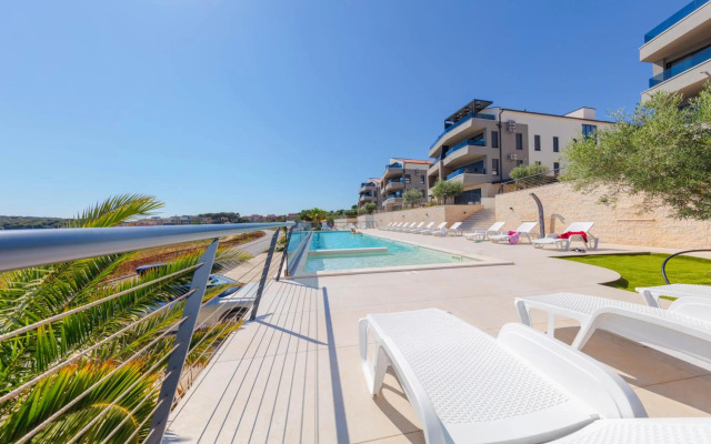 Apartman Oranž