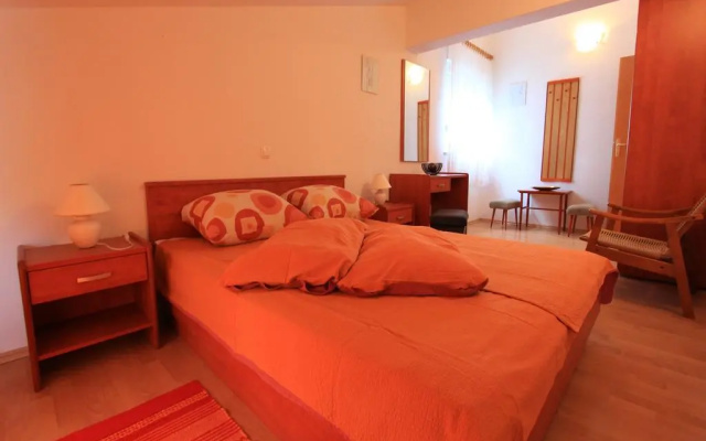 Apartments Maro