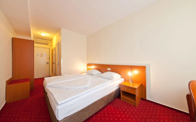 Novum Business Hotel Belmondo Hamburg Hbf.