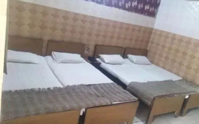 Om Palace Hotel