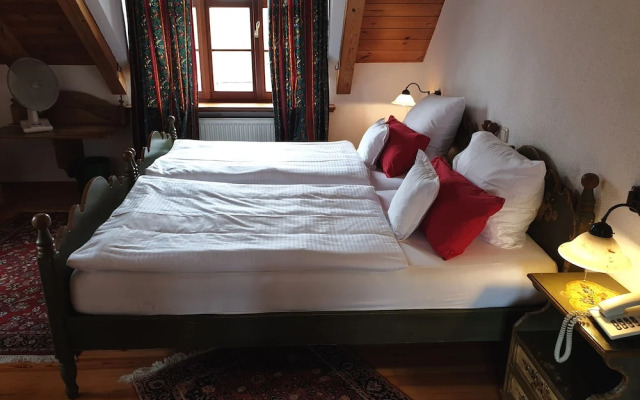 CB Hotel Becker