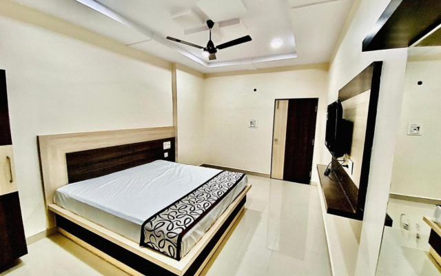Sri Bhavyaresidency