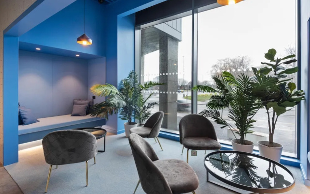 Central Modern Apartment With Fast Wifi Sleeps 6