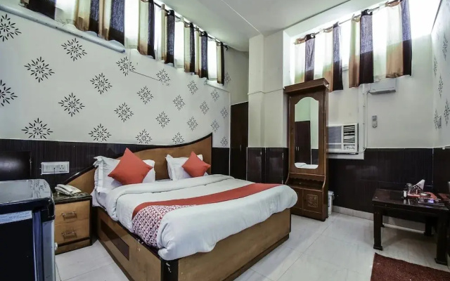 Hotel Vice Roy by OYO Rooms