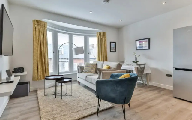 Apartment in Seaside Town of Filey, No Deposit