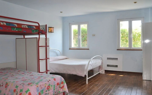 Villa in Vilamoura With Private Pool & BBQ