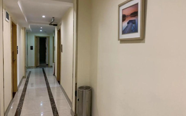 Wuhan Fushun Hotel
