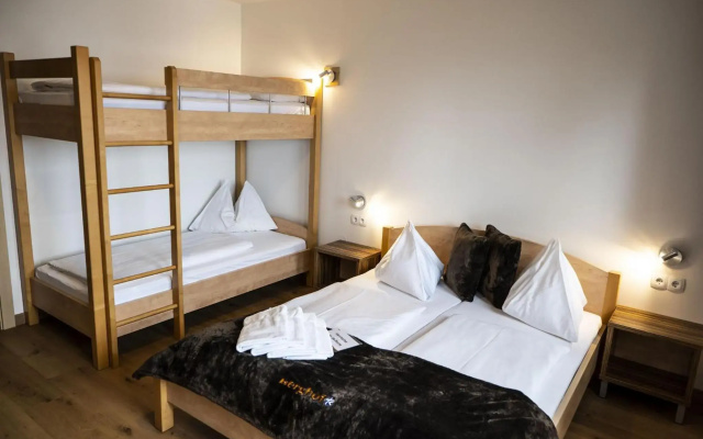 Hotel Berghof - Riesneralm