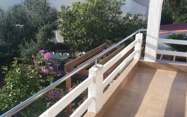 Apartments Mery