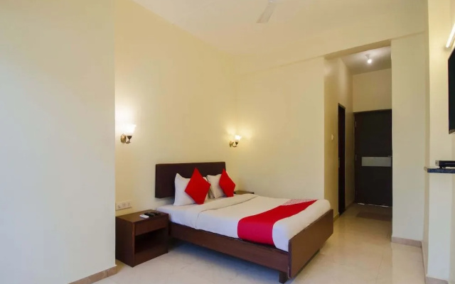 OYO Flagship 36881 Hotel Lion's Den