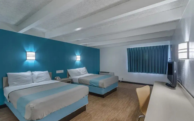 Motel 6 Kokomo