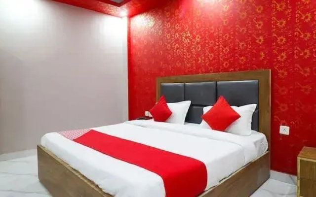 Classic Hotel by OYO Rooms