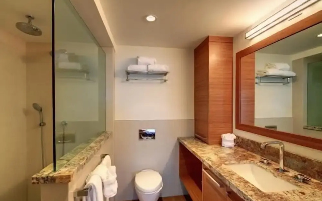 Menehune Shores, #510^ 3 Bedroom Condo