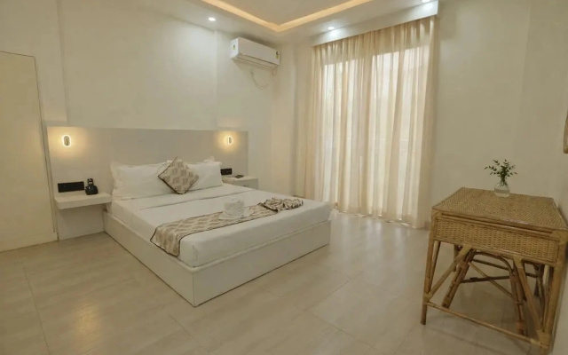 Citrine Hotel