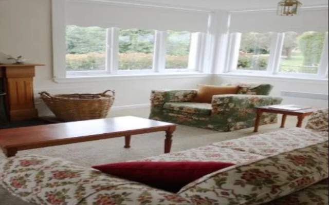Brambletye Lodge