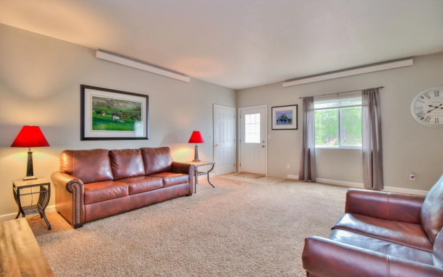 Black hills condos at Robins Roost