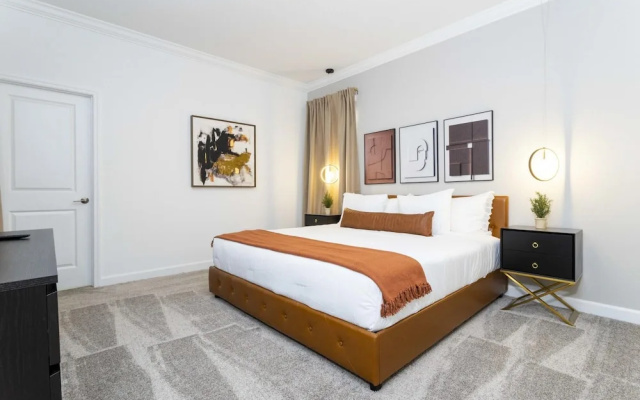 Super Luxury Modern Home Prime Location