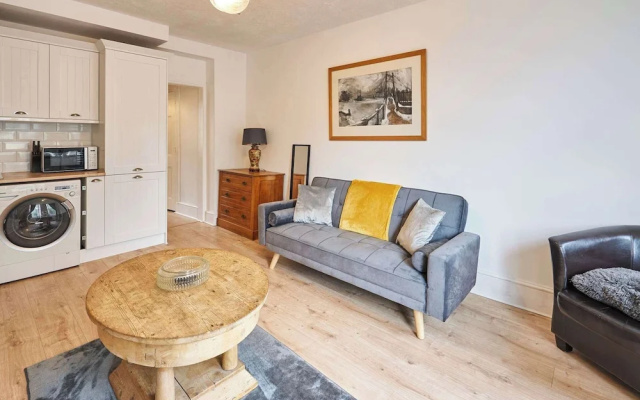 Host Stay Grand Parade Apartment