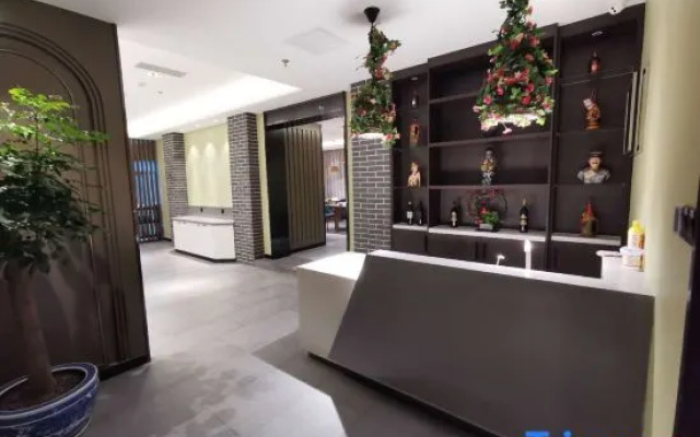 Xi'an Grand Meclaros Hotel