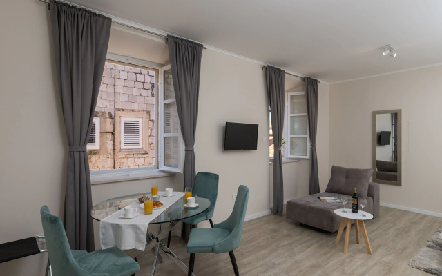 Apartments Urbis