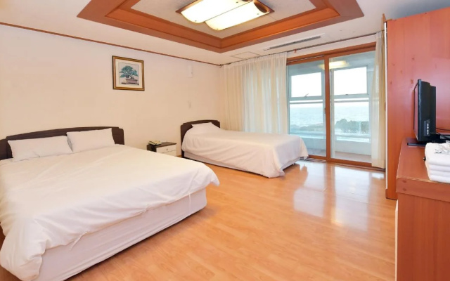Aewol Stay Hotel
