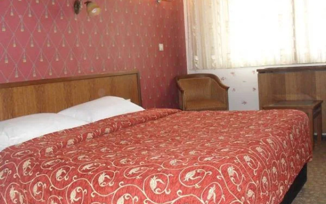 Dilaver Hotel